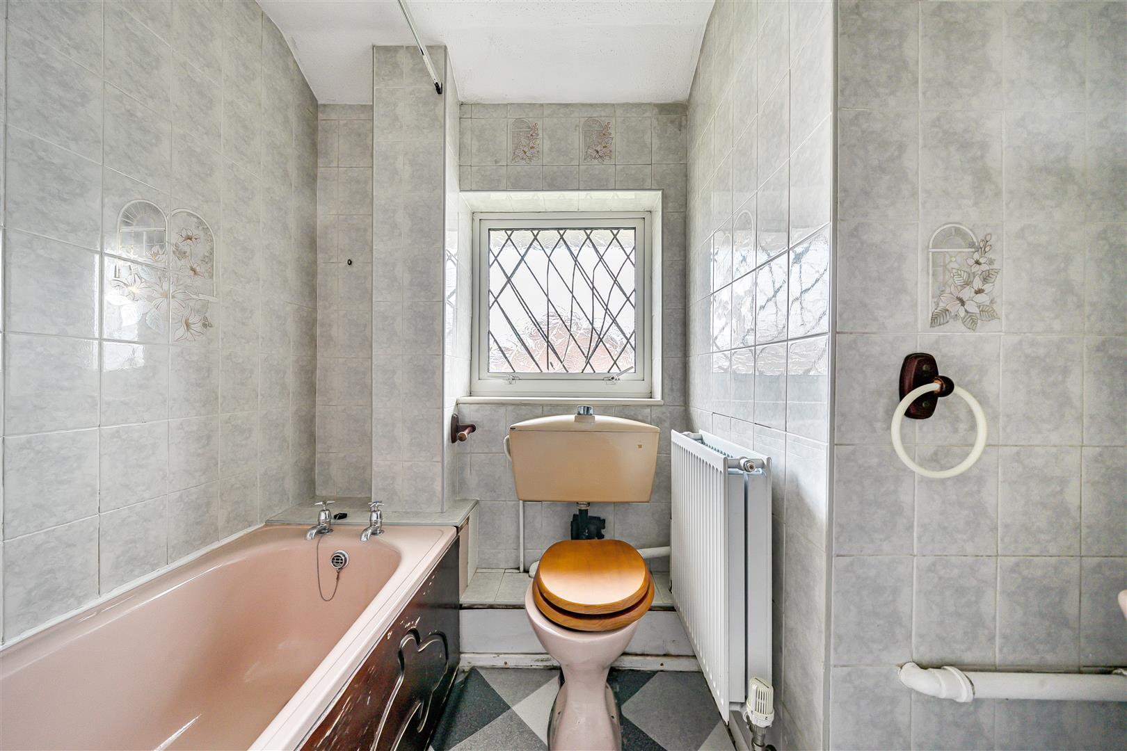Landor Drive, Loughor, Swansea, SA4 6GL